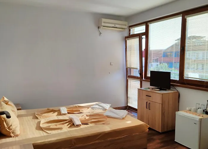 Guest house M&d Nesebar