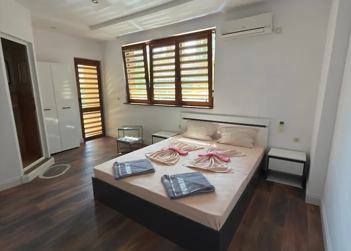 Guest house M&d Nesebar