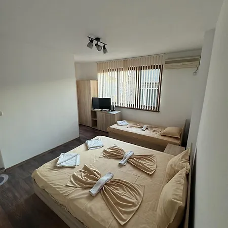 M&d Gæstehus Nessebar